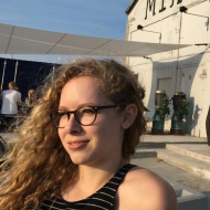 Mia DeBakker